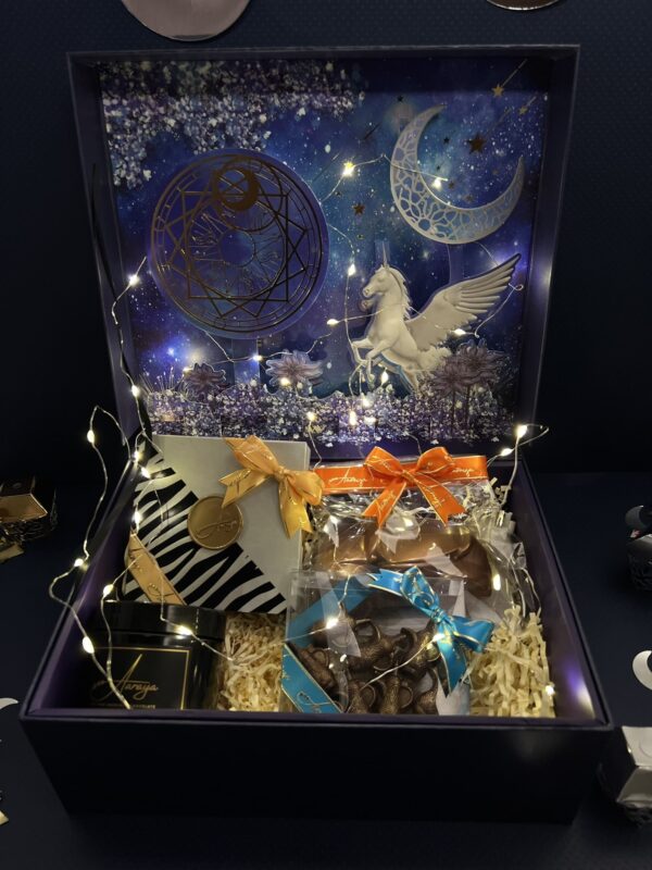 RAMADAN BLUE HAMPER - Image 4