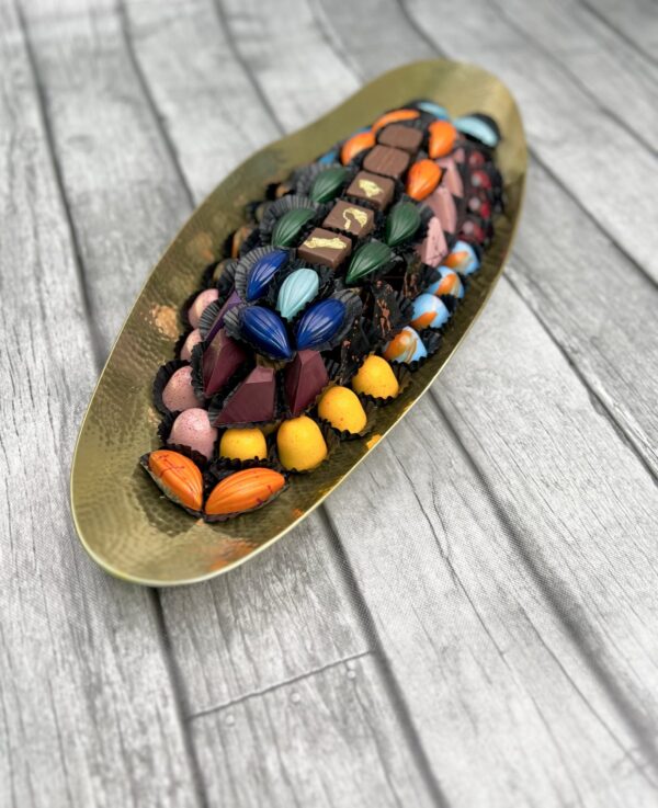 GOLDEN LEAF SHAPE CHOCOLATE  PLATTER
