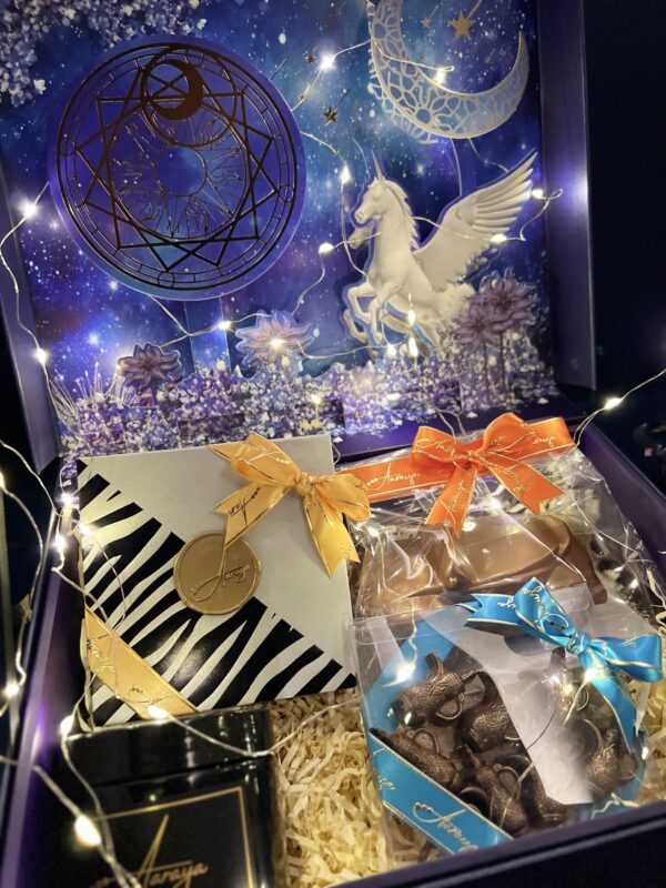RAMADAN BLUE HAMPER - Image 3