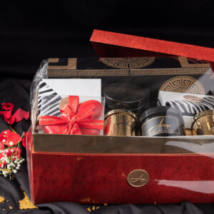 VALENTINE HAMPER SATIN BOX - SMALL
